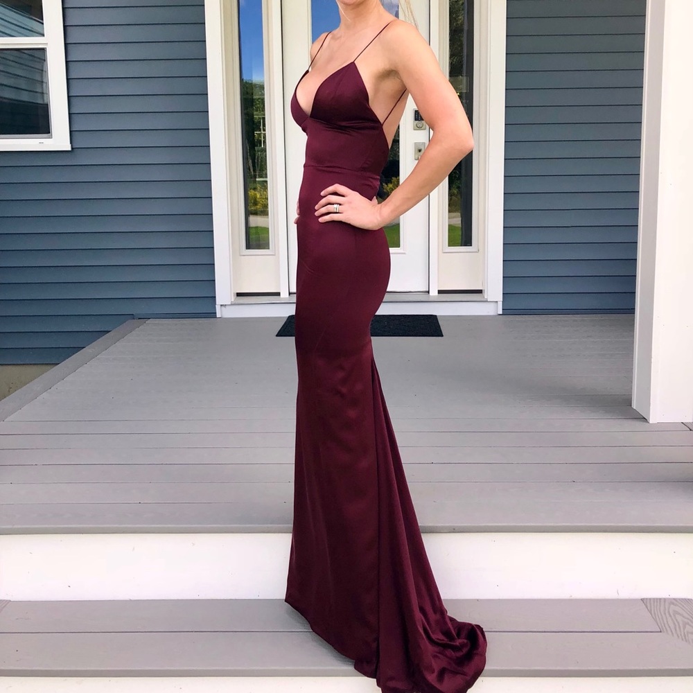 Gemeli Power Sachi Lu silk gown